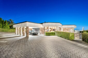 1485 Chartwell Drive